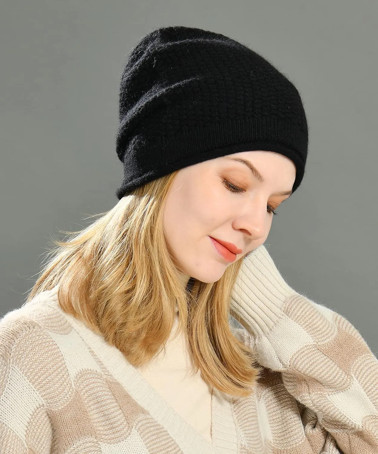 jaxmonoy Slouchy Beanies for Women Winter Soft Warm Hat Skull Cap Ladies Slouch Knitted Beanie Knit Hat for Women