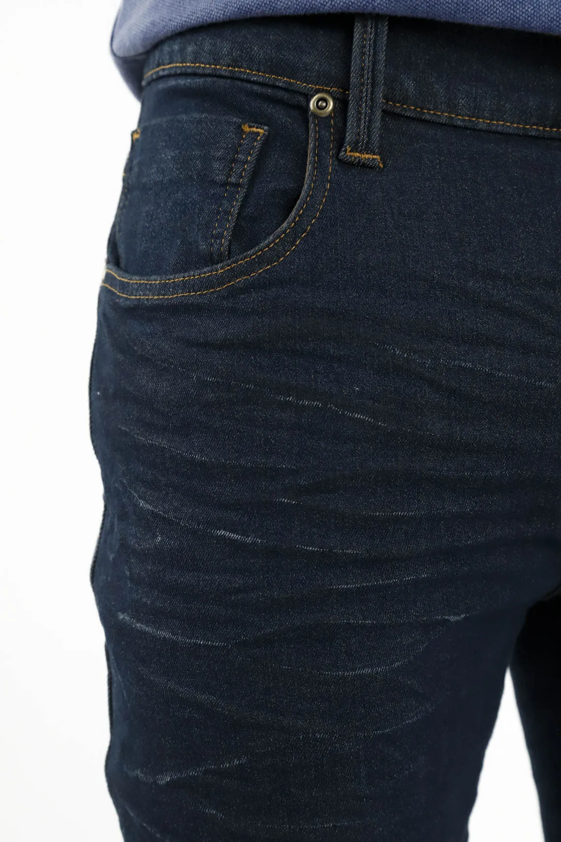 Jean azul con arrugas 3D para hombre