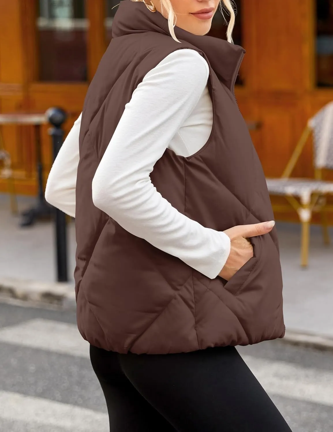 MEROKEETY Womens 2025 Puffer Vest Sleeveless Zip Up Quilted Coat Stand Collar Gilet Jacket With Pockets