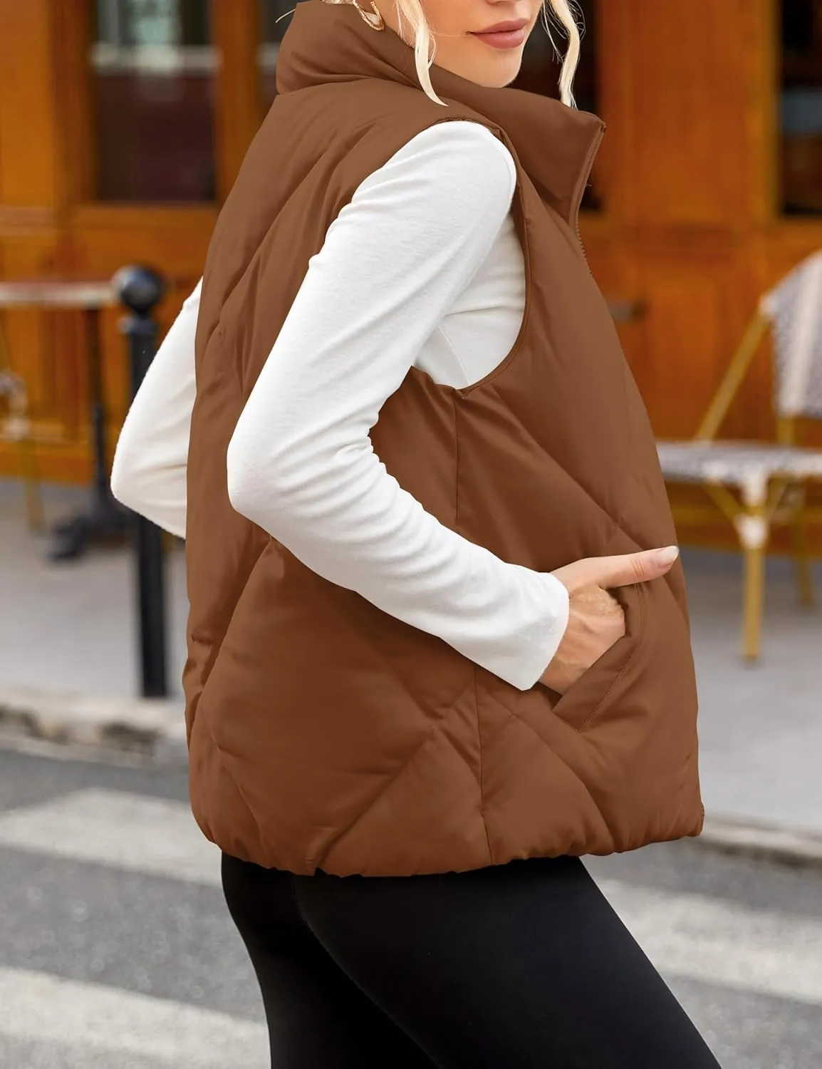 MEROKEETY Womens 2025 Puffer Vest Sleeveless Zip Up Quilted Coat Stand Collar Gilet Jacket With Pockets
