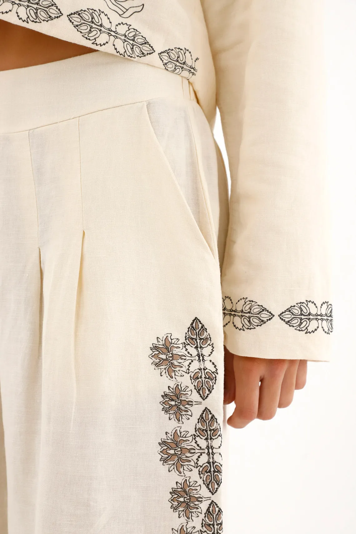 Pantalón Recto crudo con estampado para mujer